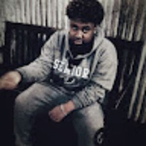 Meet your Posher, Dee